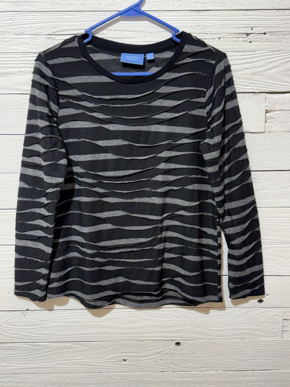 Simply Vera Vera Wang Black & Gray Striped Tee
